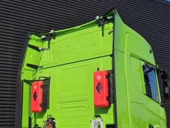 S770 V8 / 6x4 / RETARDER / FULL AIR /